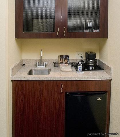 Springhill By Marriott - Brandon 3*